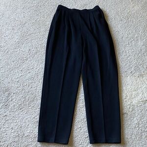 StJohn dark navy knit pants